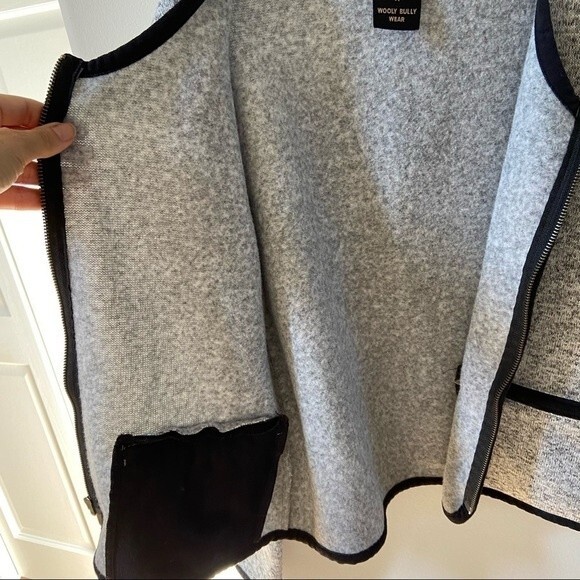 Wooly Bully Wear White Jacket with Black Contrast Trim Heather Gray Jacket NWOT - Picture 7 of 14